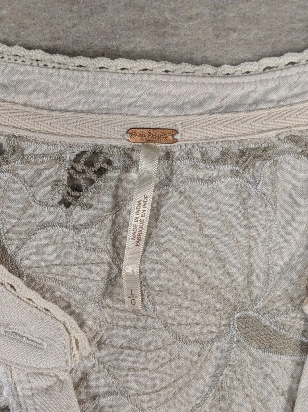 Free People Ivory Lace Floral Long Sleeve Feminine Whimsy Boho Fairy Henley Sz L
